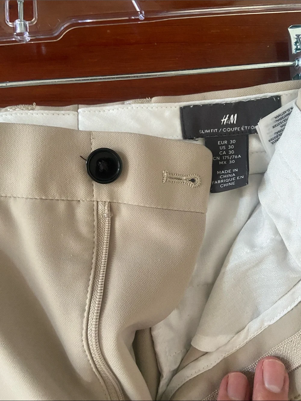 H&M Men's Chino Pants in Light Beige 30x30 Slim Fit Cream Trousers Cuffed Slacks